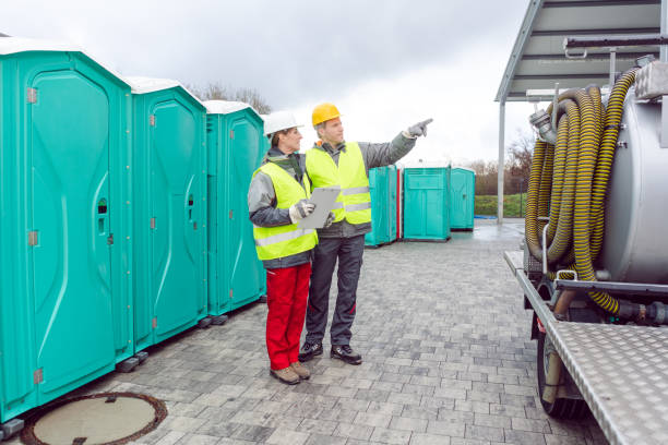 Best Deluxe Portable Toilet Rental  in Daytona Beach Shores, FL